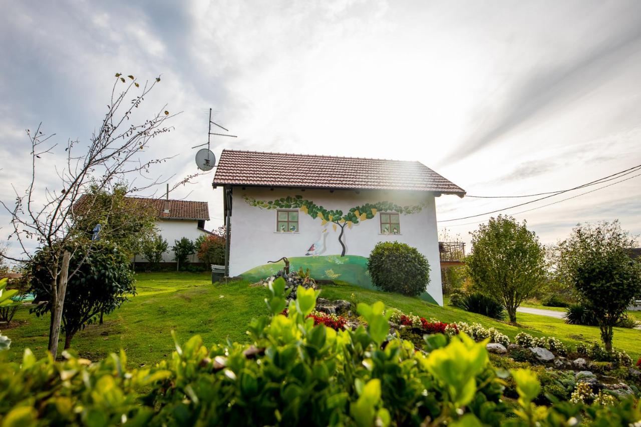 Villa Kuca Za Odmor Martin Sveti Martin Na Muri Esterno foto